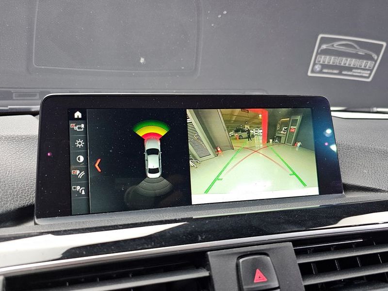 2018 BMW 3 Series 320d photo 14