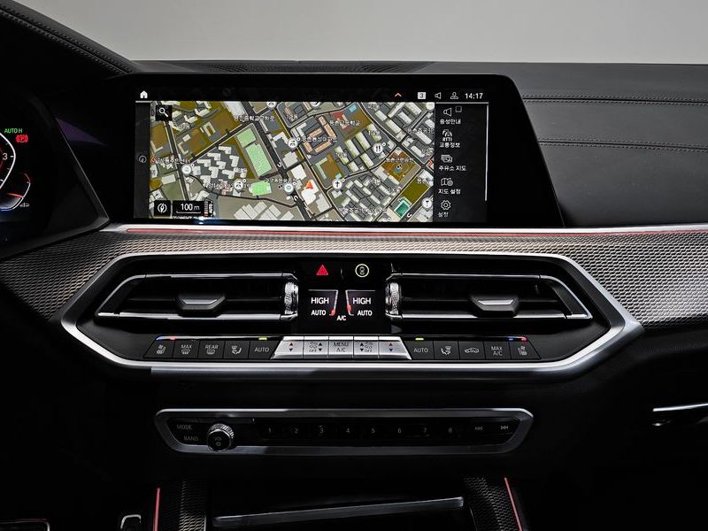 2022 BMW X5 xDrive 40i M Sport photo 14