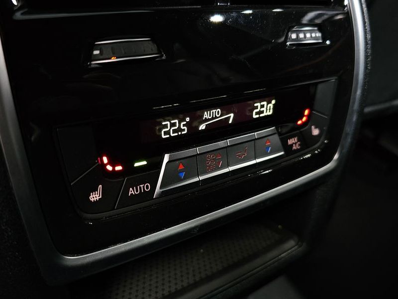 2022 BMW X5 xDrive 40i M Sport photo 18