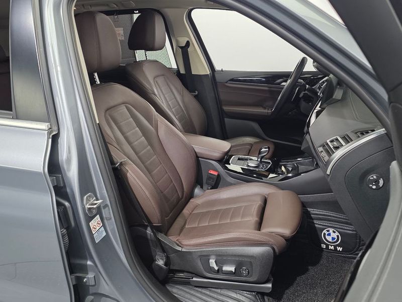 2022 BMW X3 xDrive 20d photo 12