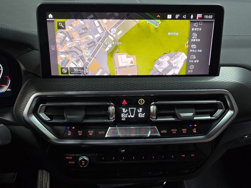 2024 BMW X3 xDrive 20i M Sports Pro photo 14