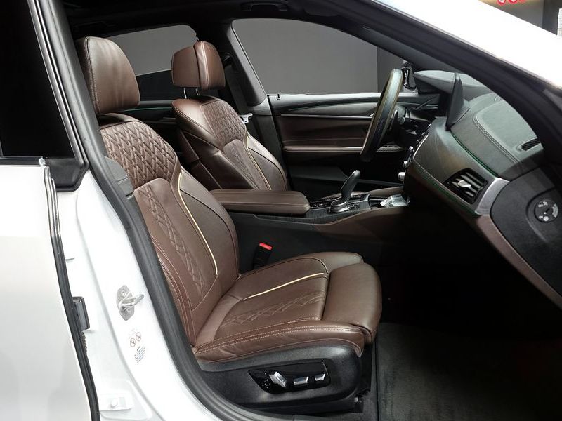 2022 BMW 6 Series 620d xDrive M Sport photo 11