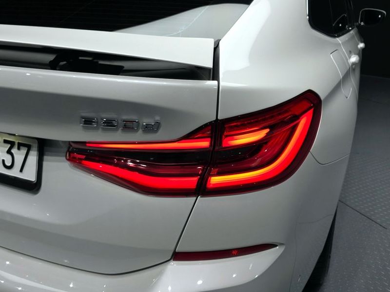 2022 BMW 6 Series 620d xDrive M Sport photo 23