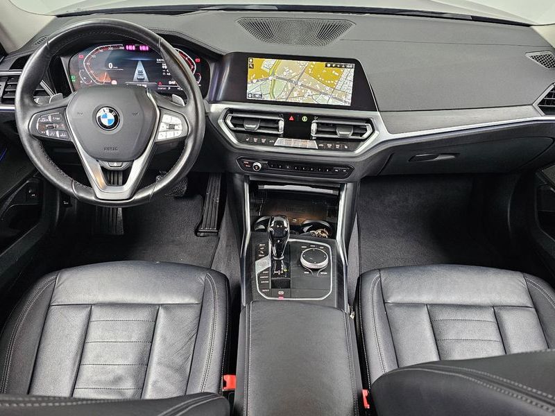 2021 BMW 3 Series 320i Luxury photo 7