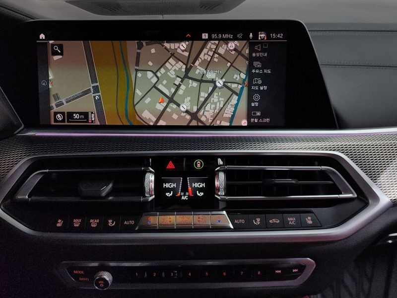 2021 BMW X6 xDrive40i M Sport photo 14