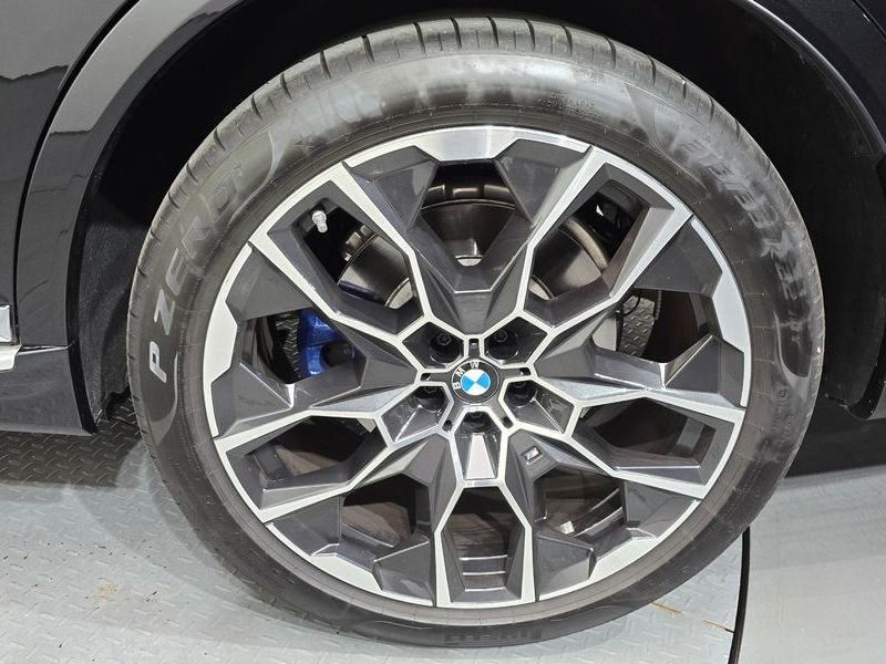 2026 BMW X7 xDrive 40i M Sport 6STR photo 21
