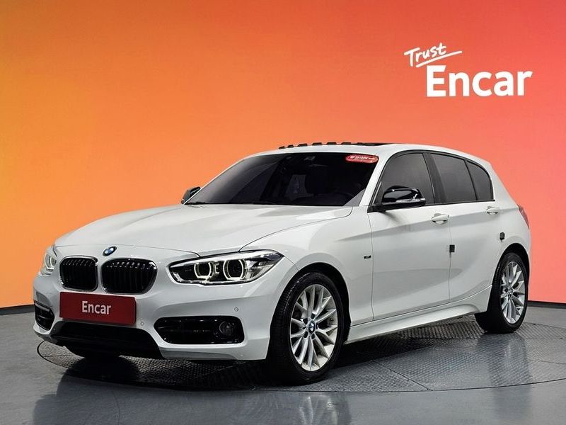 2016 BMW 1 Series 118d Sport 5Door photo 1