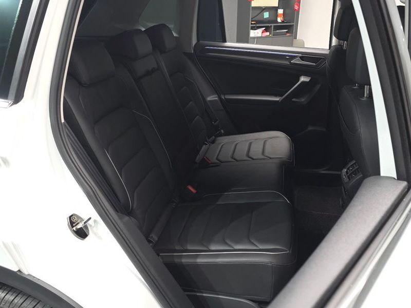 2024 Volkswagen Tiguan 2.0 TDI Prestige photo 13