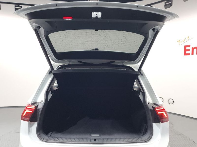 2024 Volkswagen Tiguan 2.0 TDI Prestige photo 20