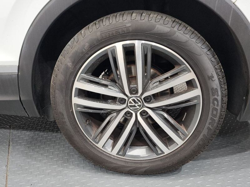 2024 Volkswagen Tiguan 2.0 TDI Prestige photo 21