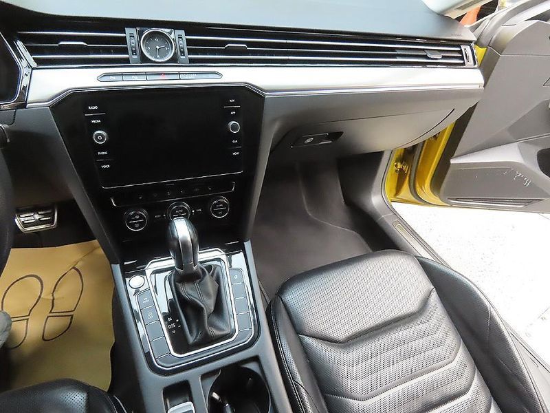 2018 Volkswagen Arteon 2.0 TDI Prestige photo 9