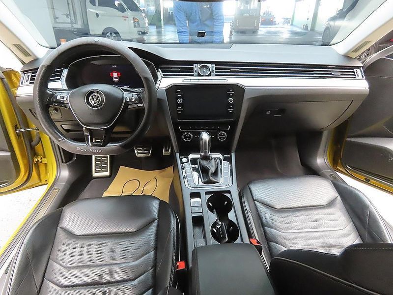2018 Volkswagen Arteon 2.0 TDI Prestige photo 11