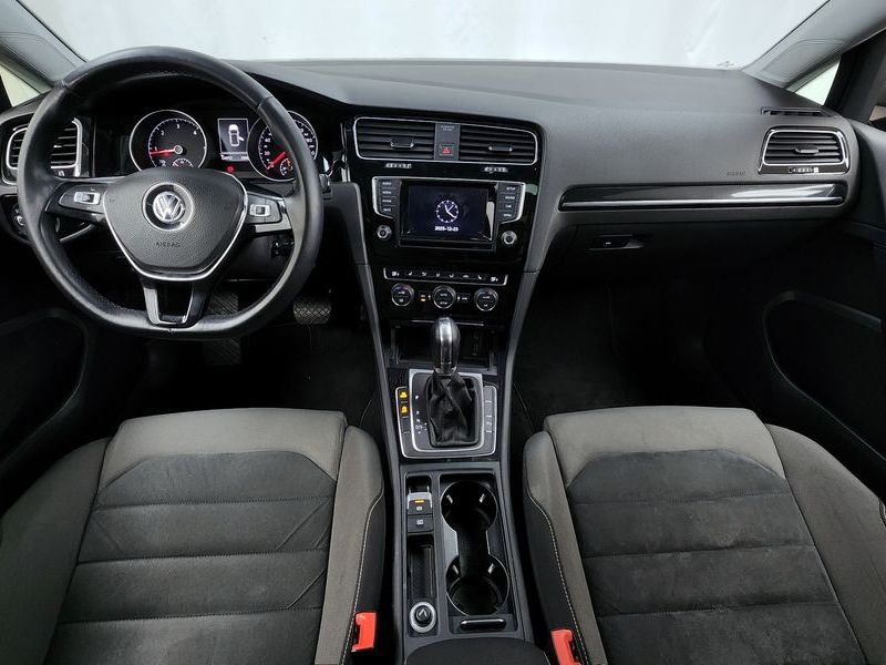 2013 Volkswagen Golf 2.0 TDI photo 7