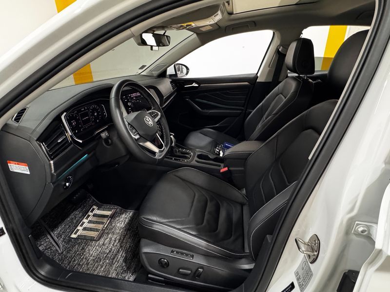 2023 Volkswagen Jetta 1.5 TSI Prestige photo 11