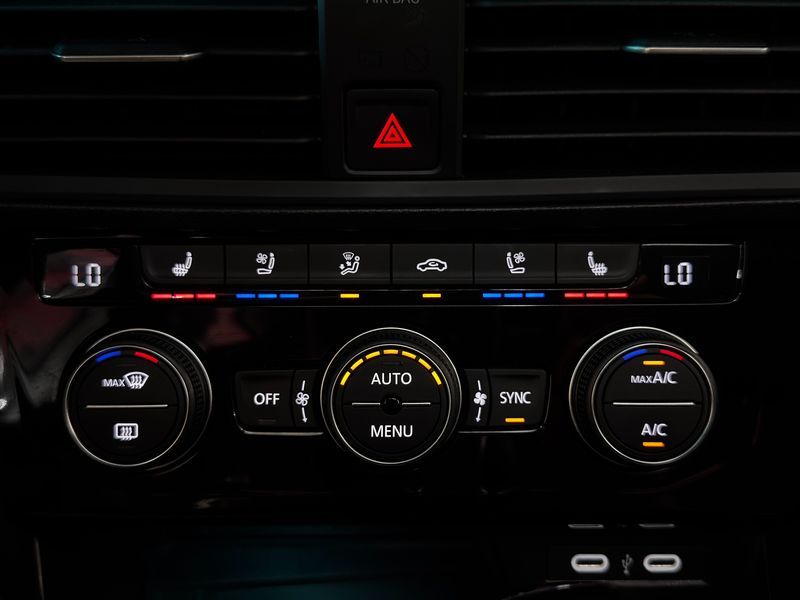 2023 Volkswagen Jetta 1.5 TSI Prestige photo 15