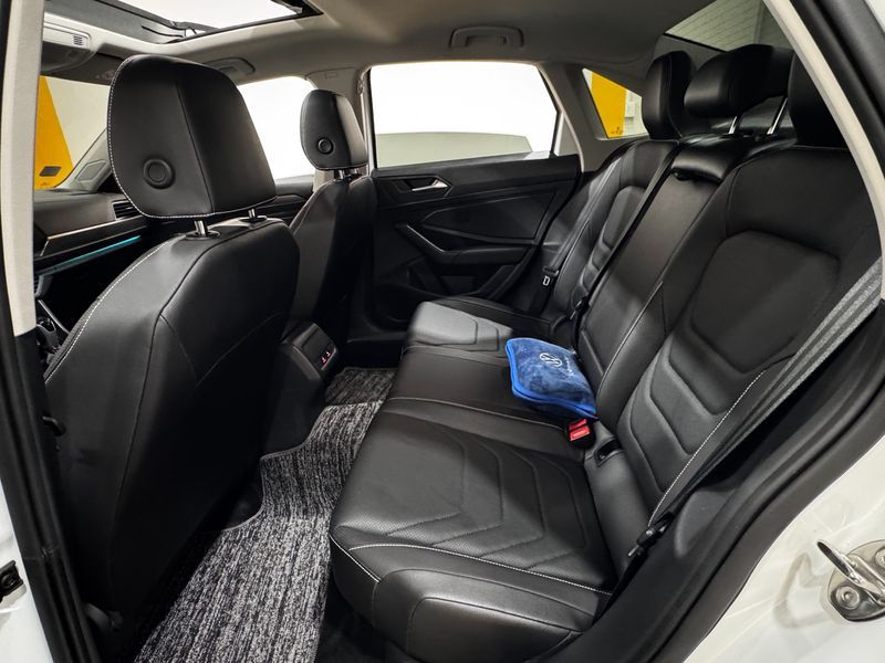 2023 Volkswagen Jetta 1.5 TSI Prestige photo 18
