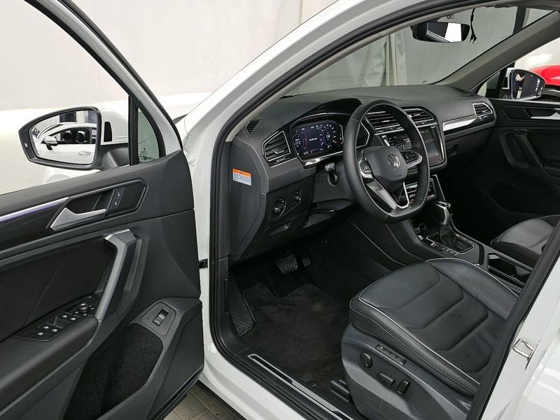 2024 Volkswagen Tiguan 2.0 TDI Prestige photo 10
