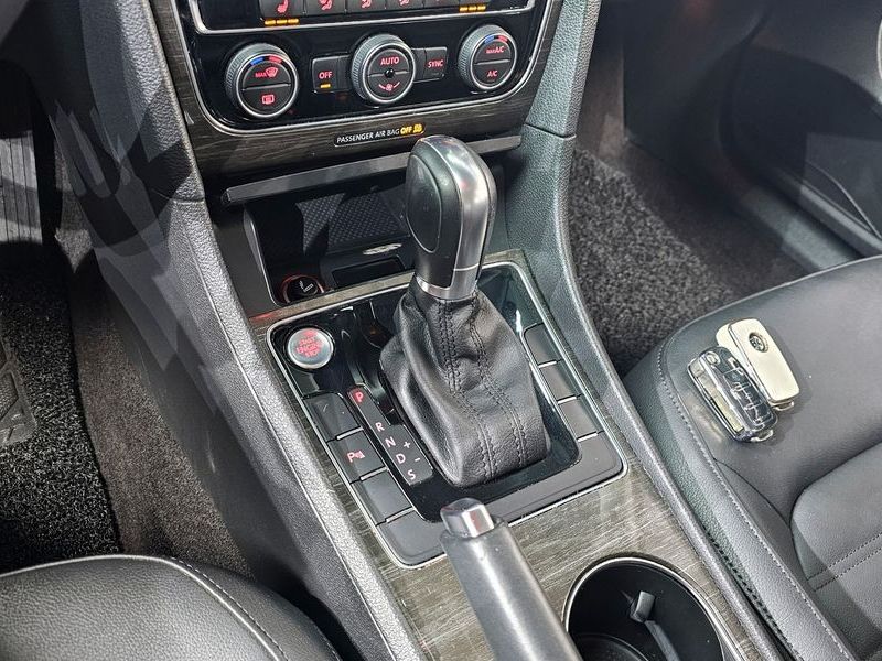 2018 Volkswagen Passat 2.0 TSI B7 photo 9