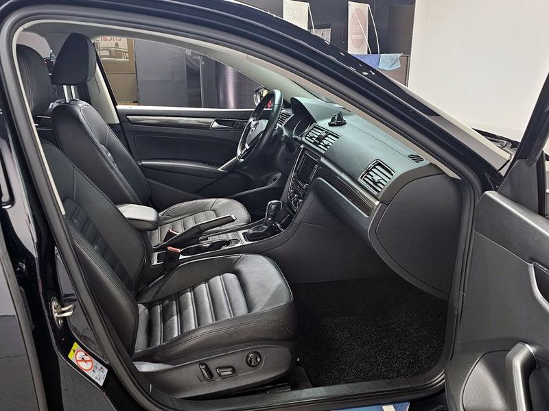 2018 Volkswagen Passat 2.0 TSI B7 photo 12