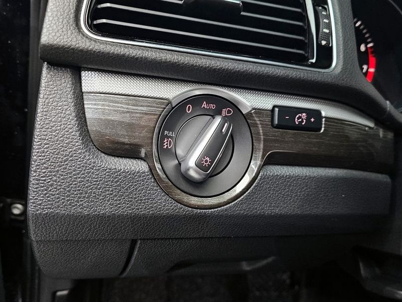 2018 Volkswagen Passat 2.0 TSI B7 photo 16