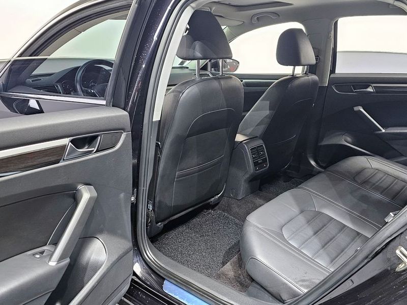 2018 Volkswagen Passat 2.0 TSI B7 photo 26