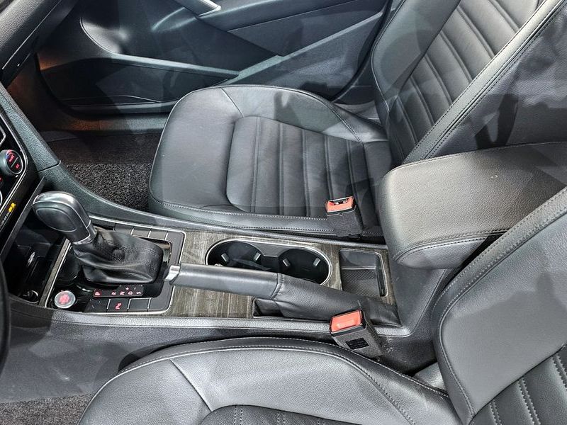 2018 Volkswagen Passat 2.0 TSI B7 photo 30