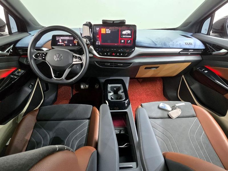 2023 Volkswagen ID.4 Pro photo 7