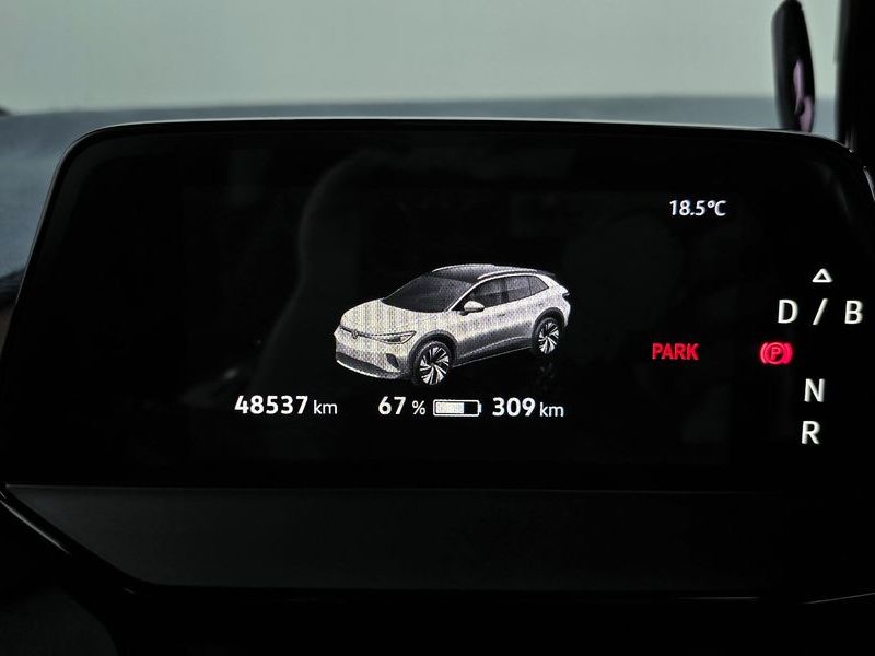 2023 Volkswagen ID.4 Pro photo 8