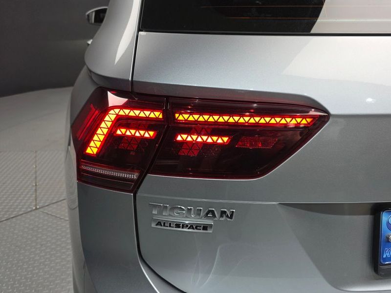2020 Volkswagen Tiguan 2.0 TDI Prestige photo 23
