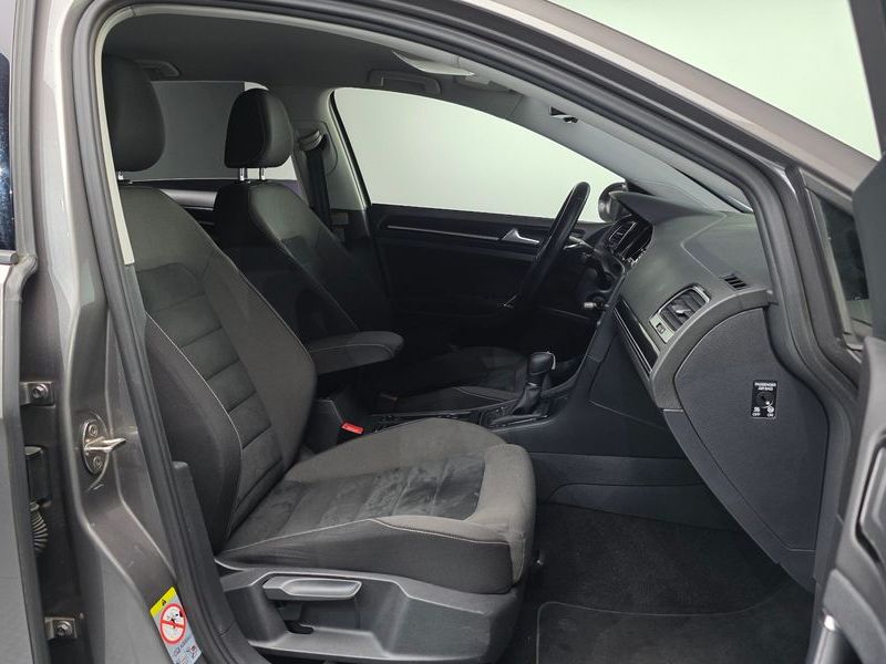 2014 Volkswagen Golf 1.6 TDI photo 10