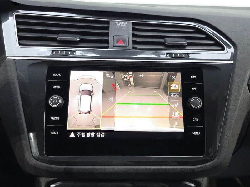 2020 Volkswagen Tiguan 2.0 TDI Prestige photo 15