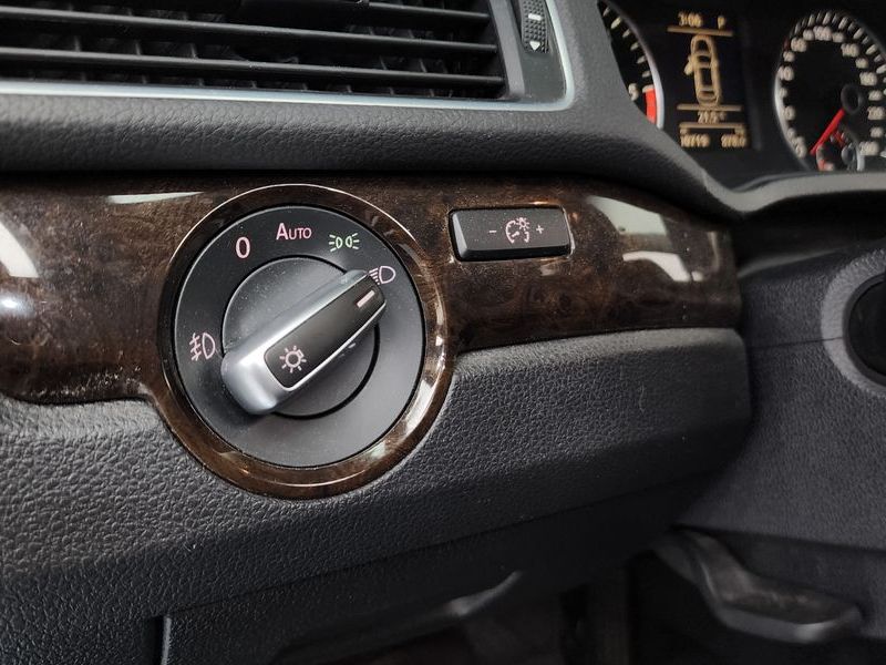 2014 Volkswagen Passat 2.0 TDI B7 photo 14