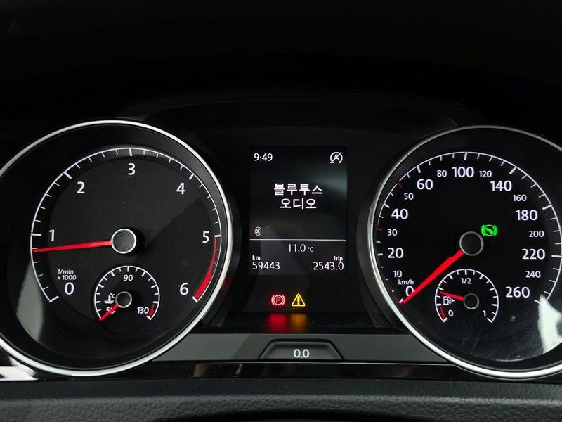2015 Volkswagen Golf 2.0 TDI photo 8