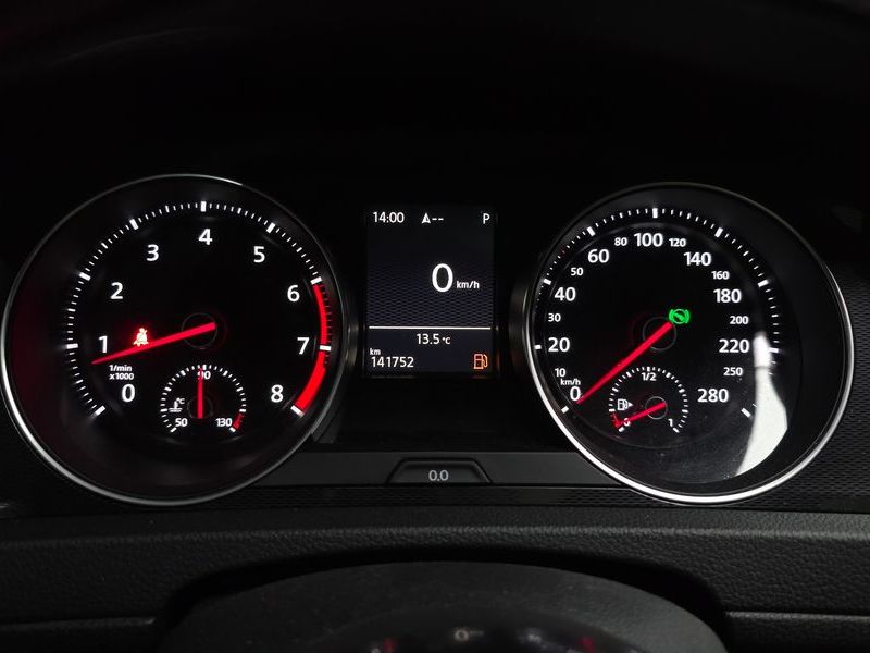 2016 Volkswagen Golf 2.0 GTI photo 8