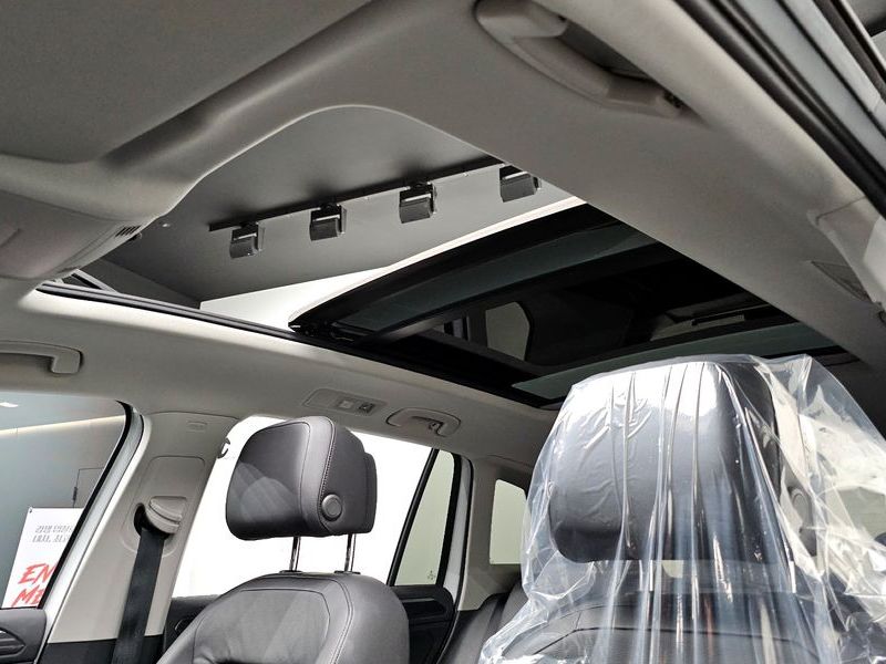 2022 Volkswagen Tiguan 2.0 TDI Prestige photo 18