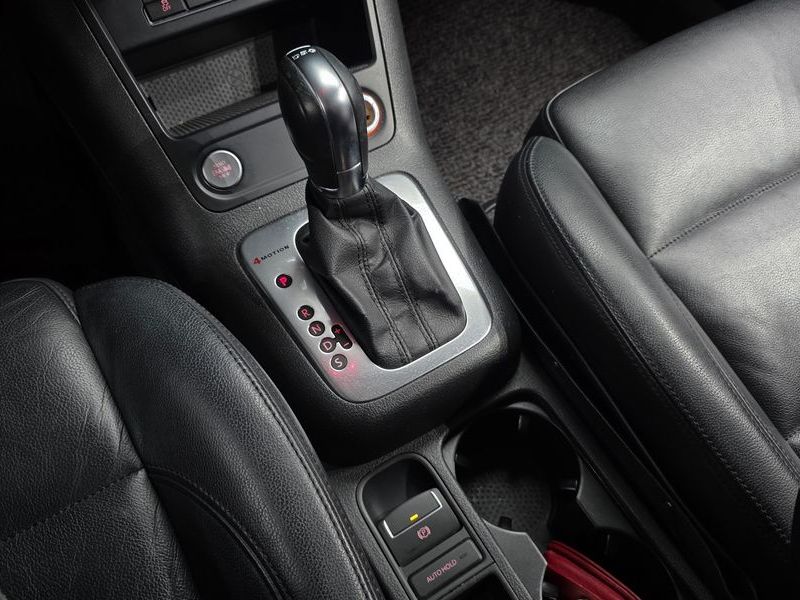 2014 Volkswagen Tiguan 2.0 TDI Comfort 5N photo 9