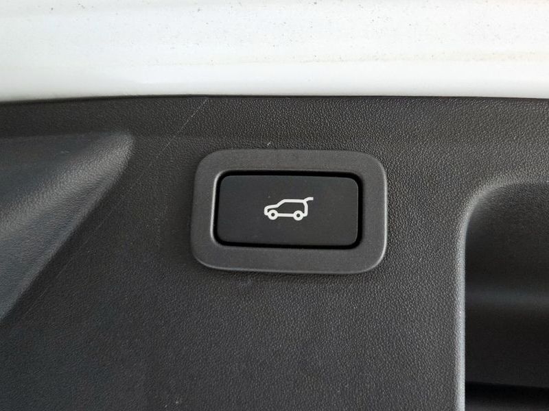 2016 Land Rover Discovery Sport 2.0 TD4 HSE Luxury photo 20
