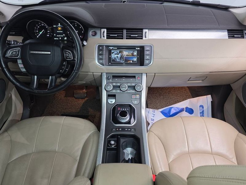 2016 Land Rover Range Rover Evoque 2.0 TD4 SE photo 7