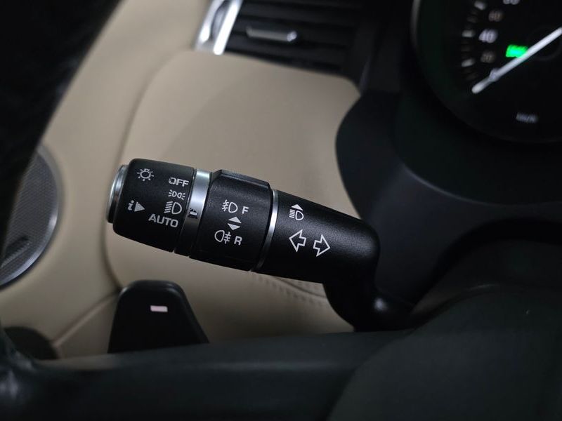 2016 Land Rover Range Rover Evoque 2.0 TD4 SE photo 17