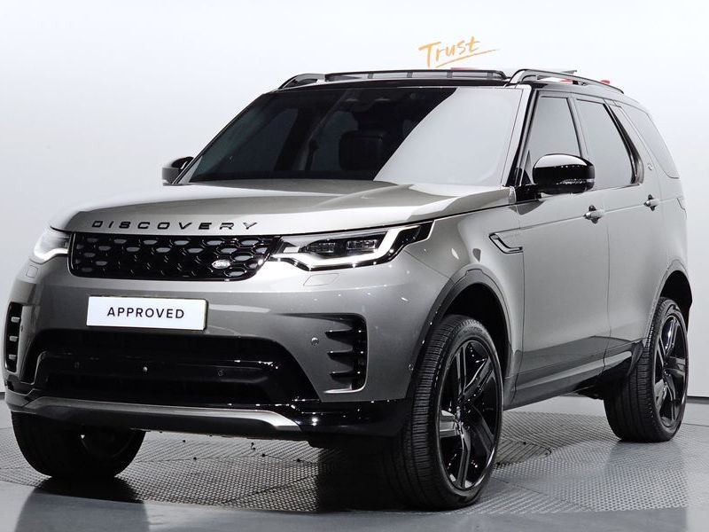 2025 Land Rover Discovery D350 Dynamic HSE photo 1