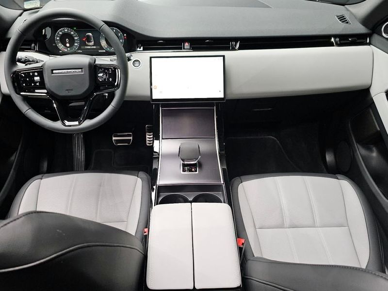 2026 Land Rover Range Rover Evoque P250 Dynamic SE photo 7