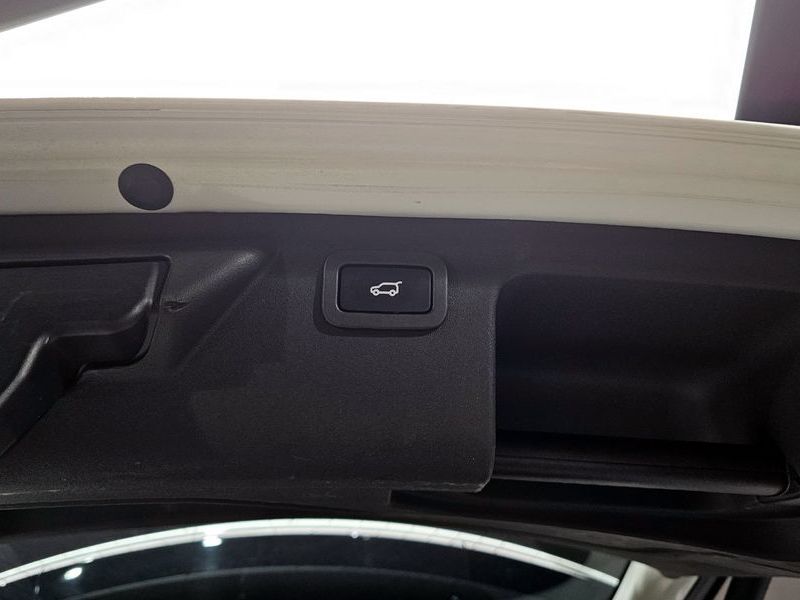 2016 Land Rover Discovery Sport 2.0 TD4 SE photo 20