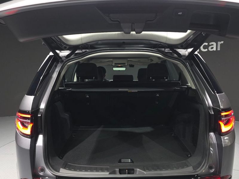 2025 Land Rover Discovery Sport P250 S photo 20