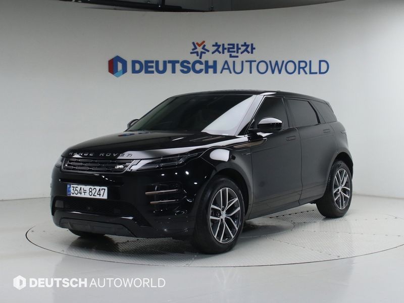 2025 Land Rover Range Rover Evoque P250 Dynamic SE photo 1