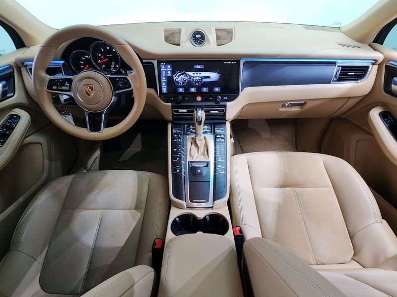 2015 Porsche Macan 2.0 95B photo 1