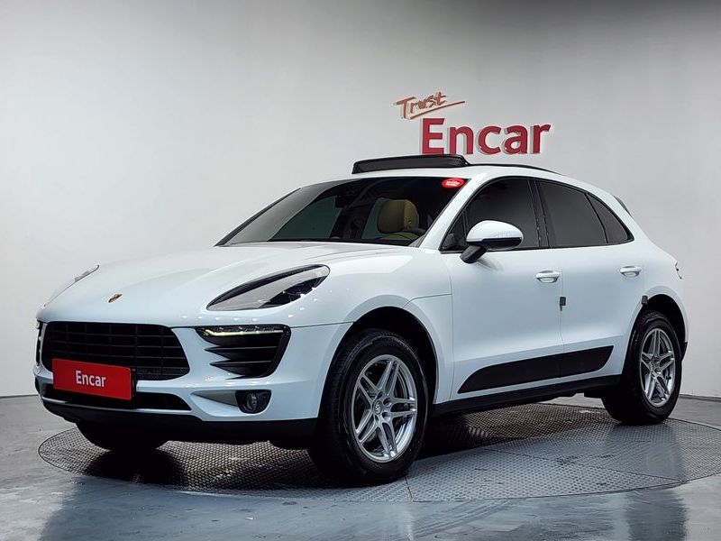 2015 Porsche Macan 2.0 95B photo 7