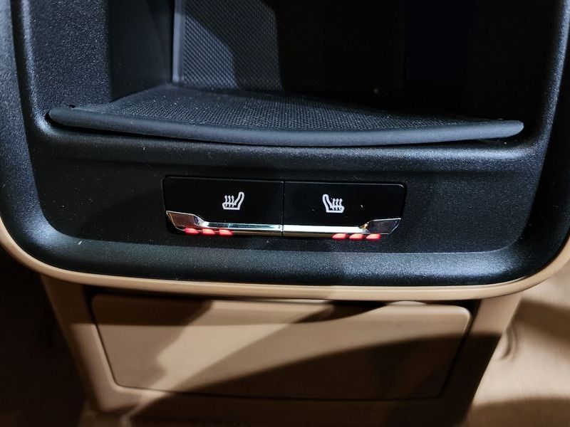 2015 Porsche Macan 2.0 95B photo 19