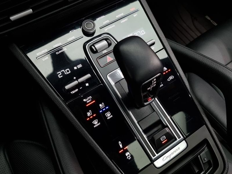 2020 Porsche Cayenne 3.0 Coupe photo 9