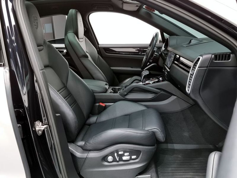 2020 Porsche Cayenne 3.0 Coupe photo 11