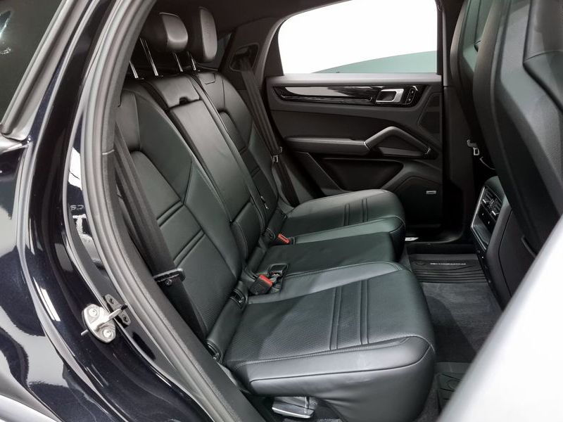 2020 Porsche Cayenne 3.0 Coupe photo 12